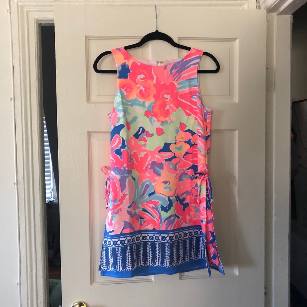 Lilly Pulitzer Donna Romper in Size 4